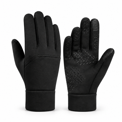 Schwarze Touchscreen-Handschuhe als Paar vor weißem Hintergrund, links der Handrücken, rechts die Handfläche mit gummierten Griffnoppen und leitfähiger Fingerkuppe